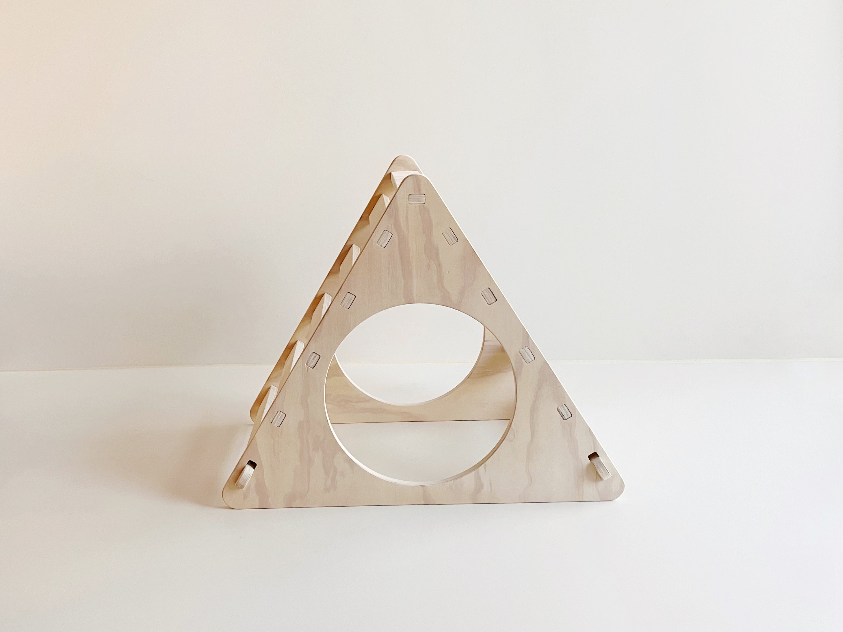 Triángulo Pikler – Olinalá Diseño Infantil